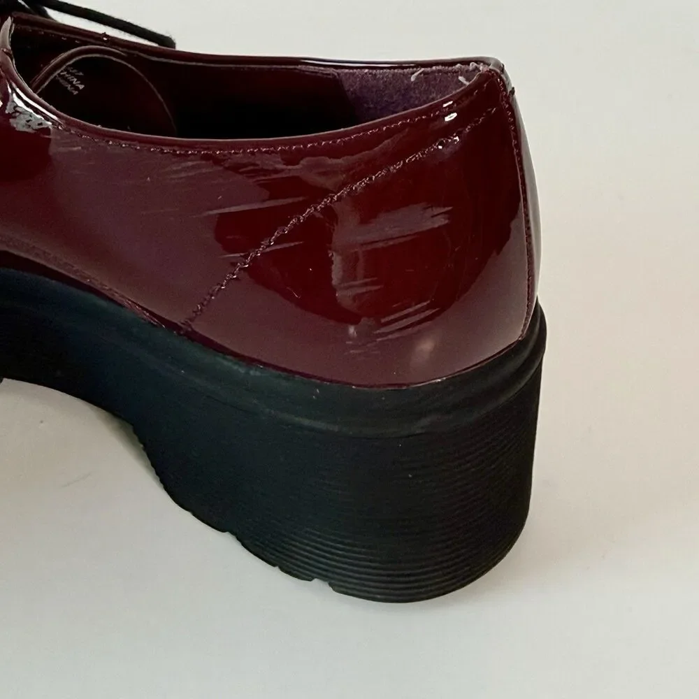 Forever 21 Women Oxford Sz 8 Burgundy Red Faux Patent Leather Lace Chunky Shoes